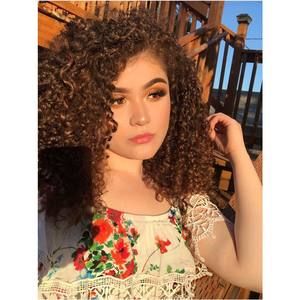 Meet your Posher, Britney